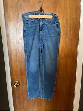 American Eagle Outfitters Straight-Leg Mom Jeans